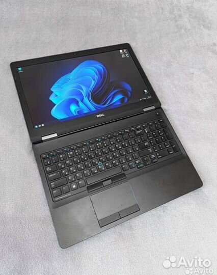 Dell Precision 3510, i7-6820, 16gd