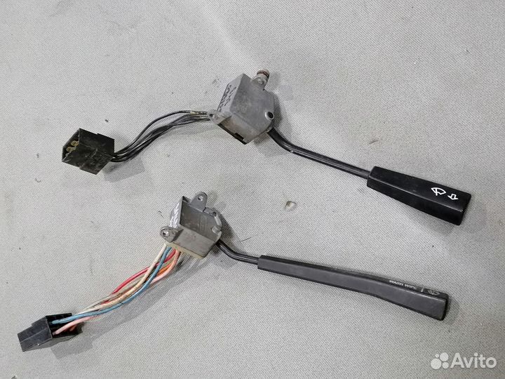 Переключат.стеклоочистит. и омывателя Volvo 343