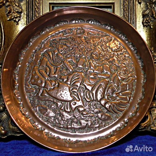 Восточная.Чеканка.Медь.Арабская.Тарелка настенная