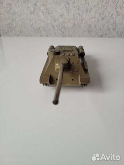 Игрушка танк СССР