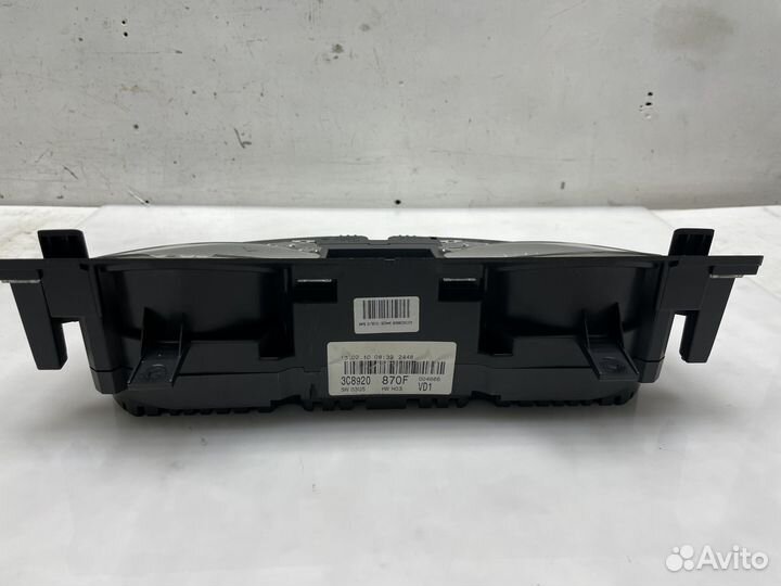 Панель приборов Volkswagen Passat CC 1.8t