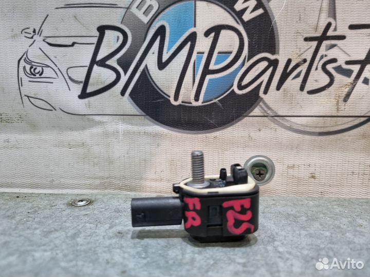 Датчик удара в двери BMW X3 F25 F10
