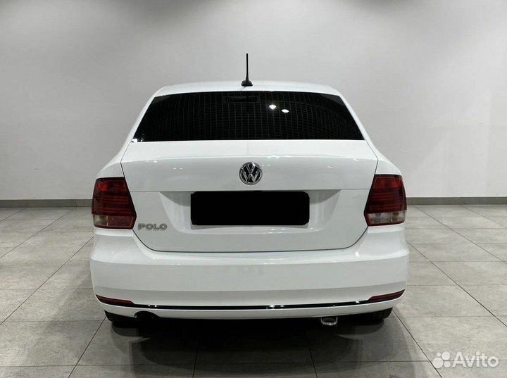 Volkswagen Polo 1.6 AT, 2015, 163 410 км