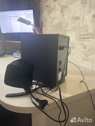 Колонки для компьютера Microlab M 108