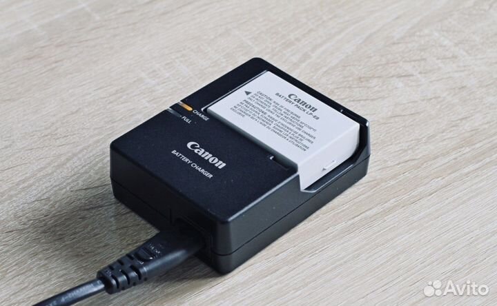 Canon LC-E8E Canon Lp-e8