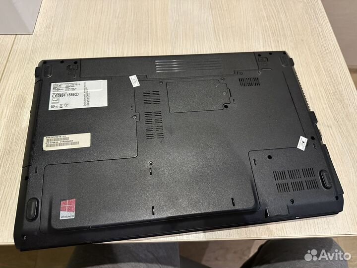 Fujitsu lifebook NH532 не включается