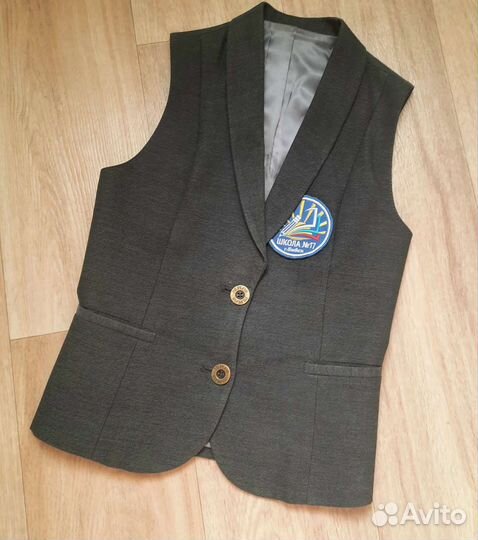 Жилет и брюки Пеплос школьные для девочки