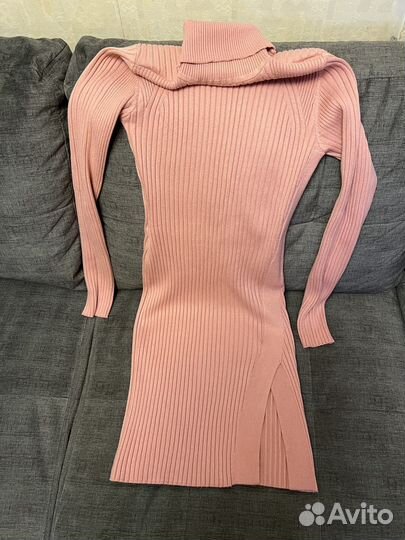 Платье размер М