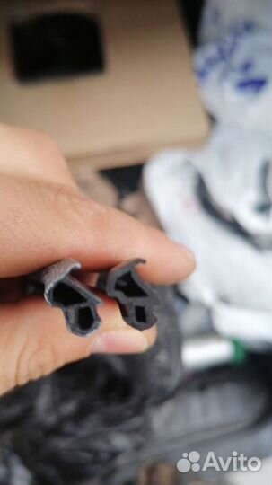 Ремонт пластиковых окон. Замена уплотнителя