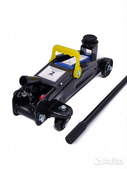 Домкрат подкатной молоток