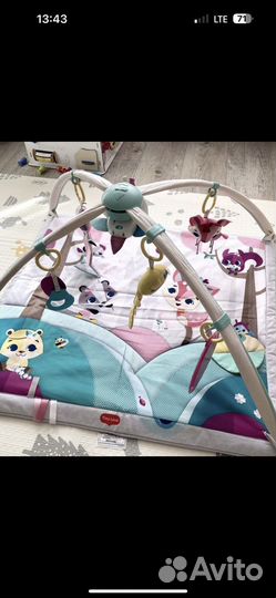 Развивающий коврик tiny love