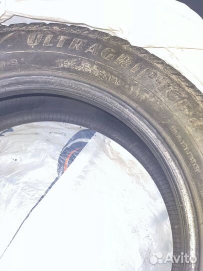 Goodyear UltraGrip Ice 2 185/60 R15 88T