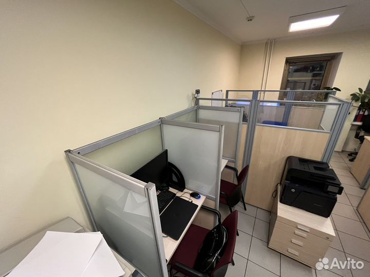 Рабочее место- столешница и перегородки 2 шт