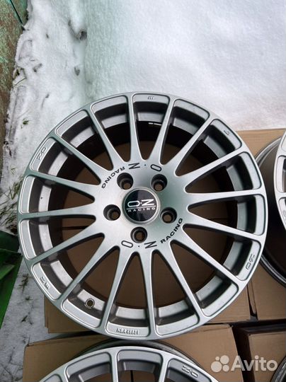 Диски R17 OZ Racing superturismo GT