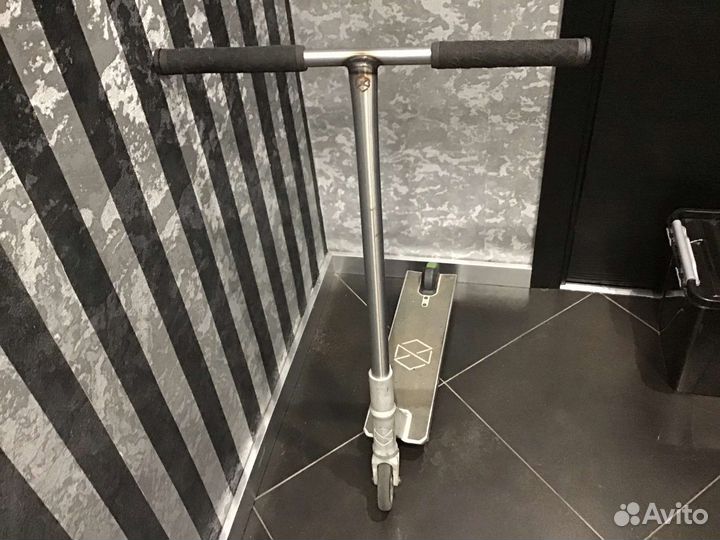 Трюковой самокат