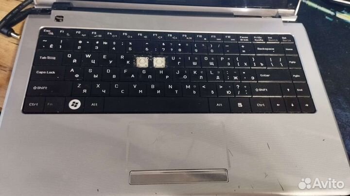 Ноутбук DNS swh-n12p-gv2 на разбор