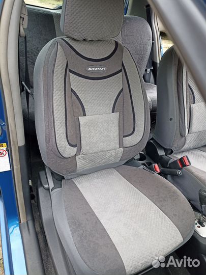 Чехлы универсальные Autoprofi