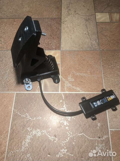 Педаль сцепления для пк (датчик холла)