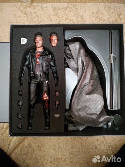 Terminator DX13 Hot Toys