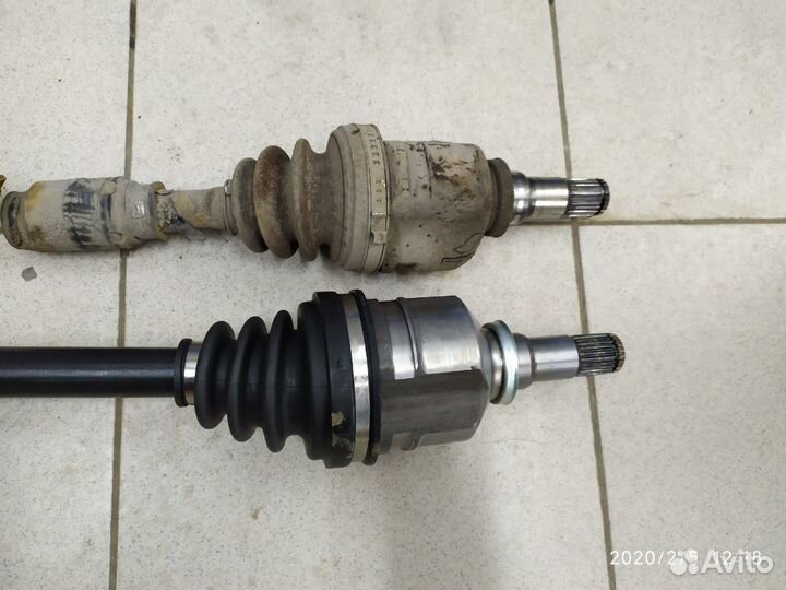 Привод левый Тойота королла 120