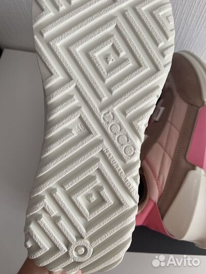 40 кроссовки ecco новые biom K1