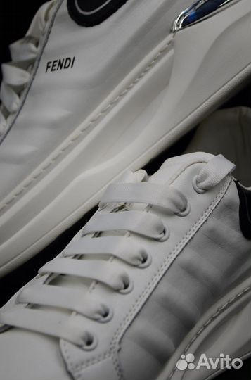 Кроссовки fendi