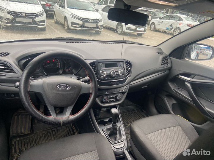 LADA Vesta 1.6 МТ, 2017, 132 000 км