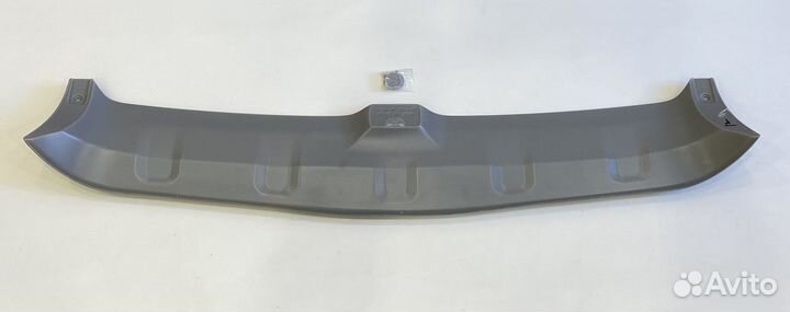 Спойлер Mitsubishi Pajero Sport