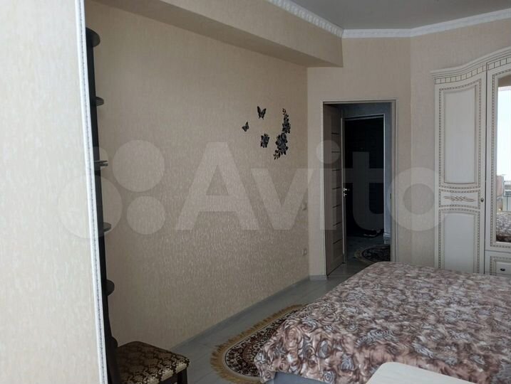 2-к. квартира, 65 м², 3/9 эт.