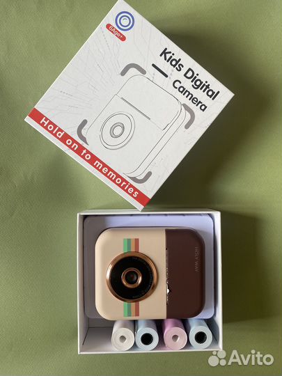 Детский фотоаппарат мгновенной печати