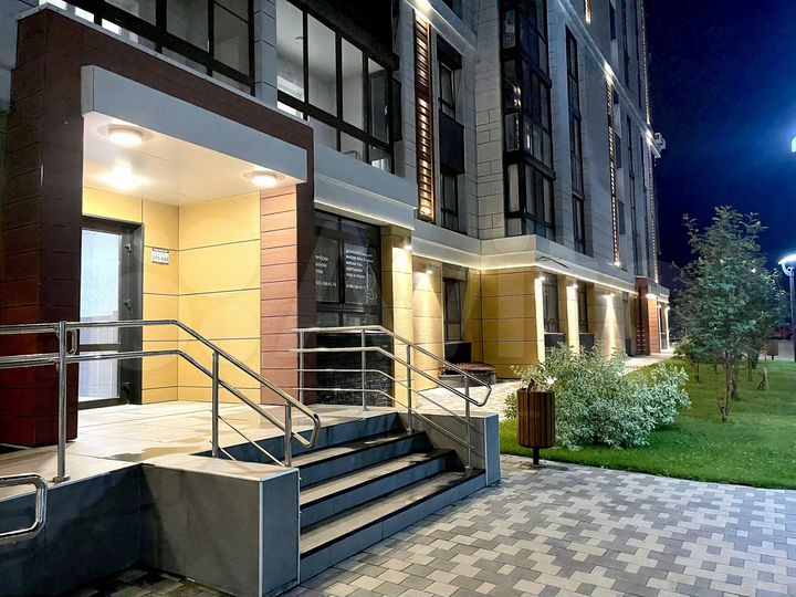 2-к. квартира, 46 м², 12/17 эт.