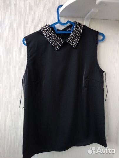 Блузка черная с расшитым воротником, р-р 44