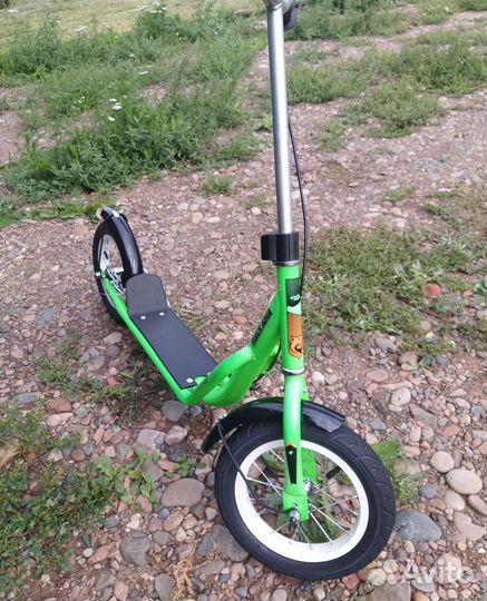 Продам самокат с большими колесами