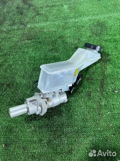 Цилиндр тормозной главный Nissan Qashqai 1 (J10) 2