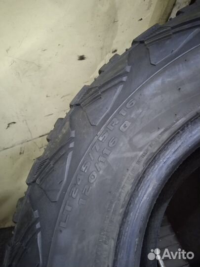 Kumho Road Venture M/T KL71 245/75 R16 Q