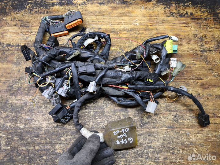 Gsx-r600 06-07 k6 k7 проводка коса