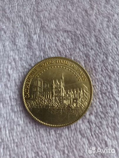 Старинная монета