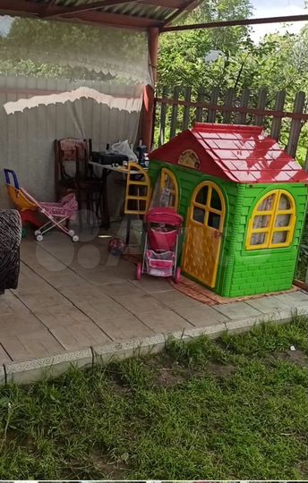 Дача 20 м² на участке 5 сот.