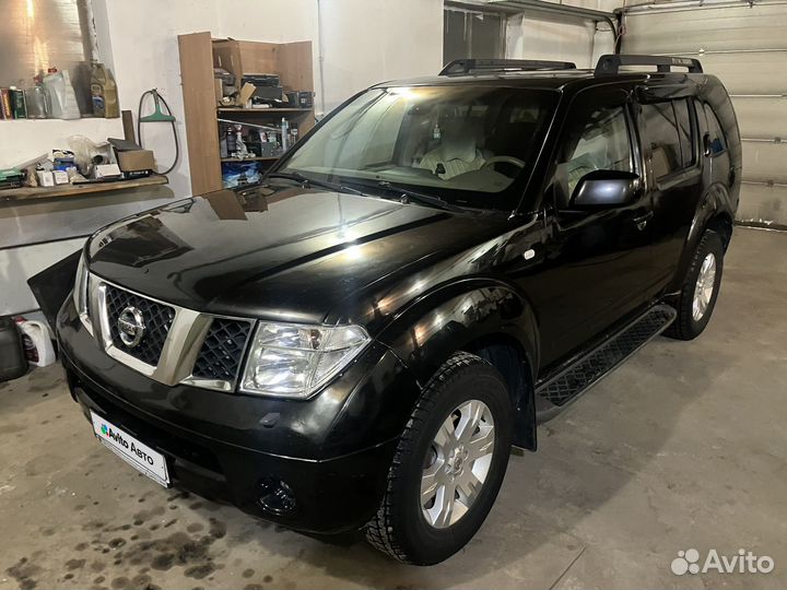 Nissan Pathfinder 2.5 AT, 2006, 348 000 км