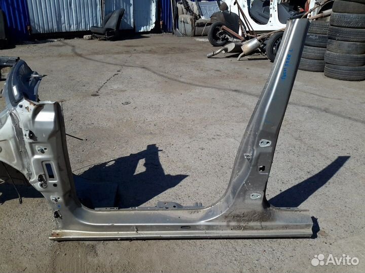 Порог левый Skoda Roomster