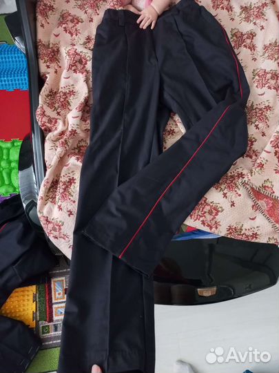 Женская форма сотрудника полиции