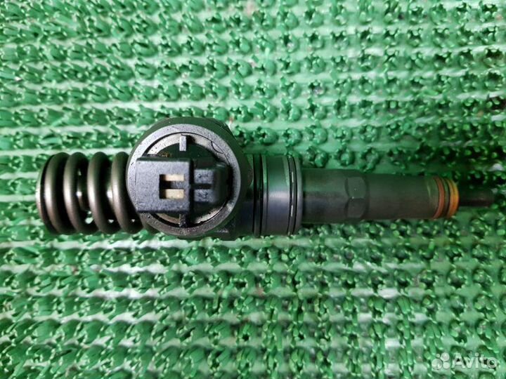 Форсунка Skoda Roomster 5J7 BNV 2006-2015