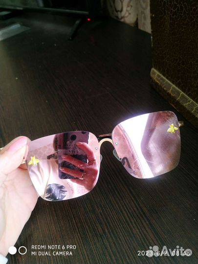 Солнцезащитные очки женские