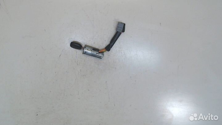 Замок зажигания Renault Master, 2002