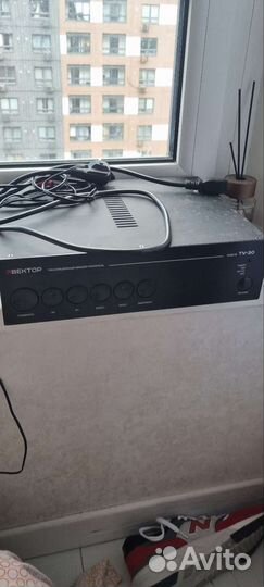 Трансляционный микшер-усилитель