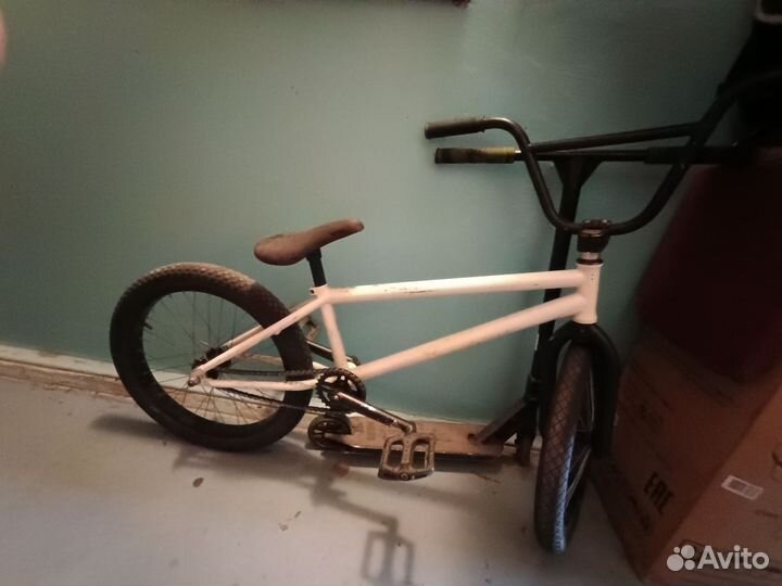 Трюковой велосипед BMX