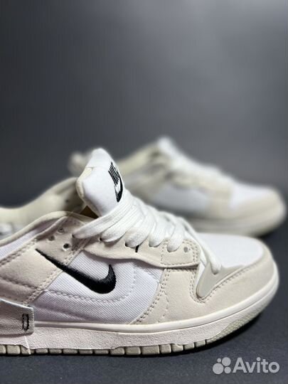 Кроссовки Nike Wmns Dunk Low Disrupt 2 Pale Ivory