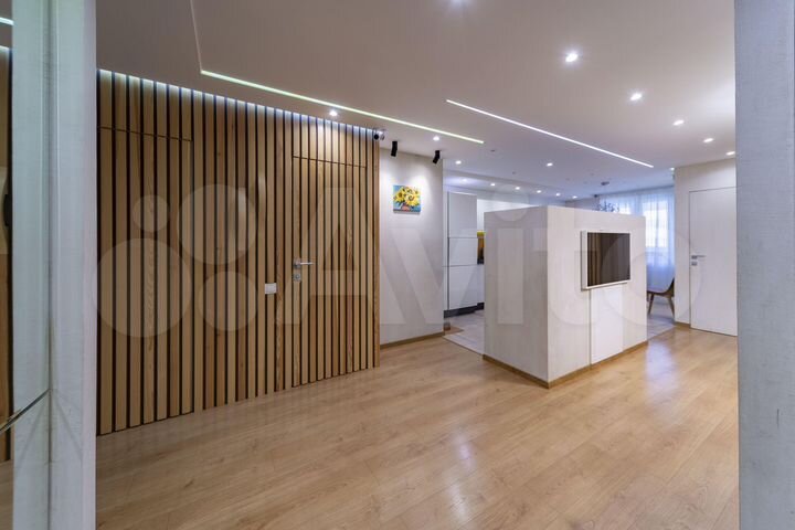 2-к. квартира, 67 м², 22/24 эт.