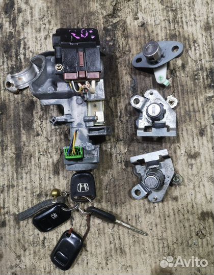 Замок зажигания комплект Honda Fit gd3 2003