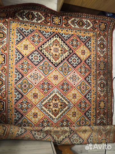 Ковер шерстяной